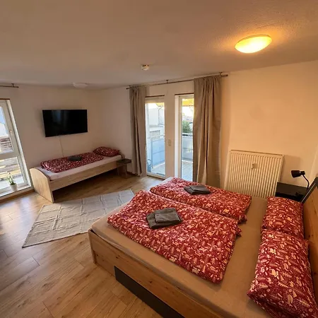 Am Museum Nahe Badewelt & Bahnhof Apartamento Sinsheim